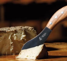 coltello formaggio