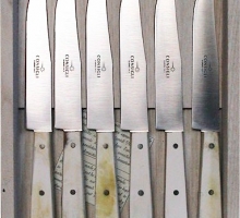 coltelli-tavola-conaz-corno